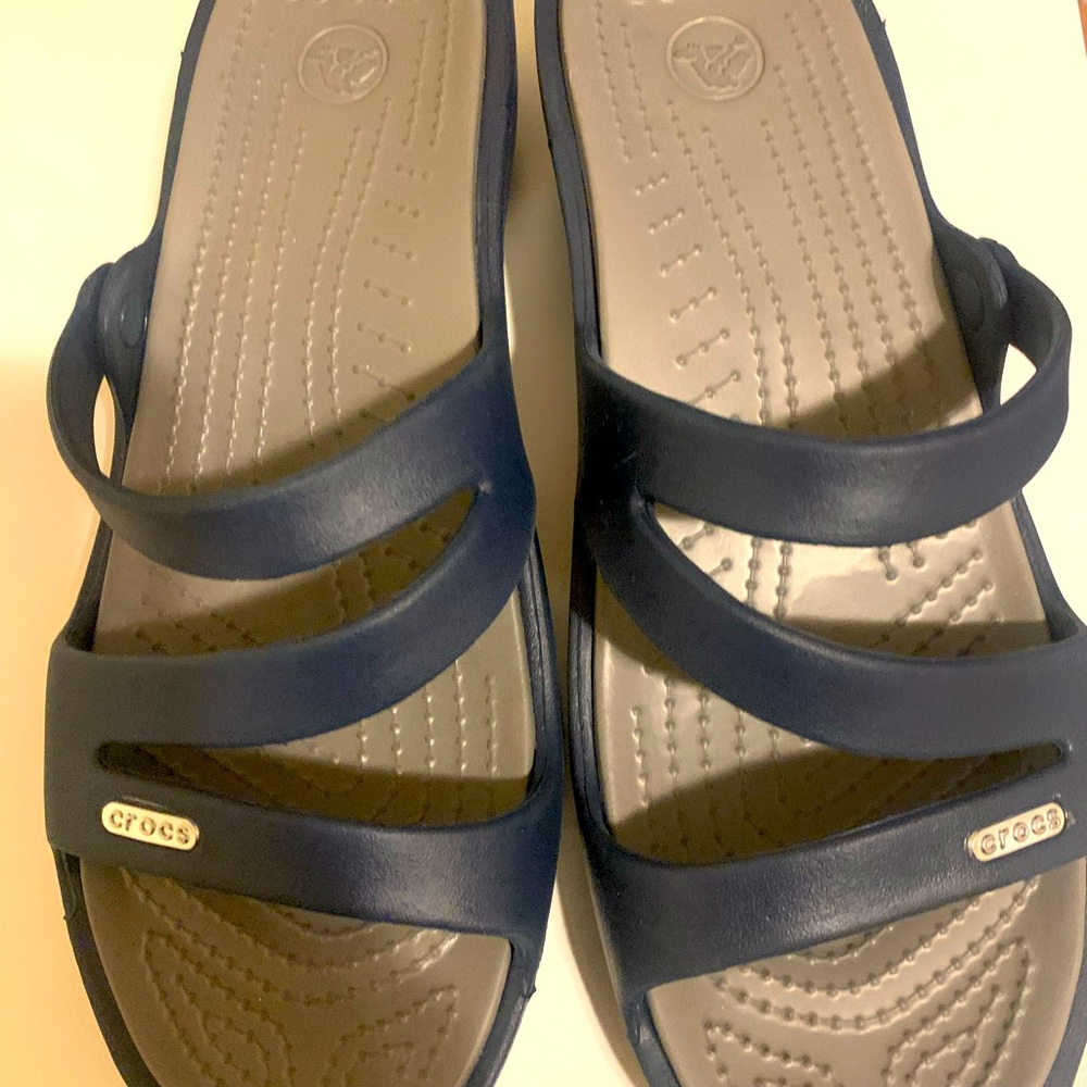 Crocs women’s sandals